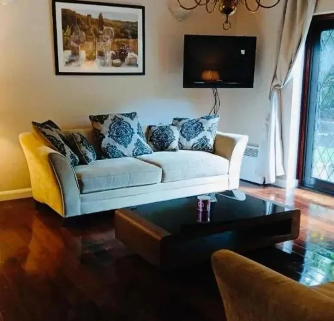 Maison Spacieuse Pour Famille Pres De Brighton Avec Jardin